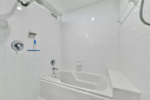 2716 Chenevert St, Houston, TX 77004 - Photo 15