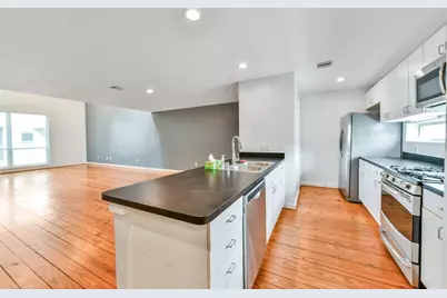 2716 Chenevert Street, Houston, TX 77004 - Photo 9