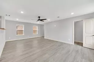 127 Egret Canal N, Baytown, TX 77523 - Photo 7