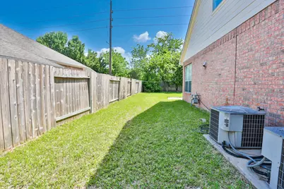 3419 Shadowchase Drive, Houston, TX 77082 - Photo 37