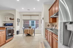 44 Windsor Bridge Dr, Conroe, TX 77384 - Photo 5