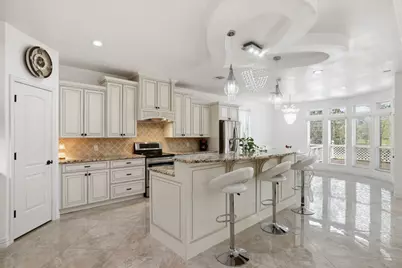 9942 Ramzi Drive, Conroe, TX 77303 - Photo 5