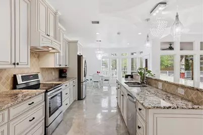 9942 Ramzi Drive, Conroe, TX 77303 - Photo 7