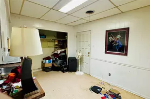 811 N Travis St, Liberty, TX 77575 - Photo 17