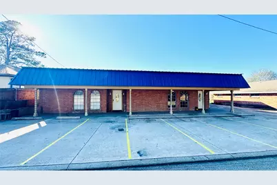 811 N Travis Street, Liberty, TX 77575 - Photo 21