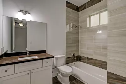 1402 Eberhard Street, Houston, TX 77019 - Photo 13