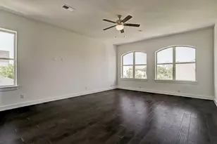 1402 Eberhard St, Houston, TX 77019 - Photo 35