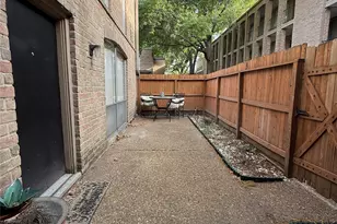 4645 Wild Indigo St, Houston, TX 77027 - Photo 23