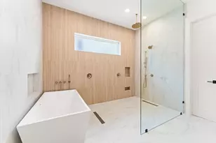 1106 Robbie St, Houston, TX 77009 - Photo 17