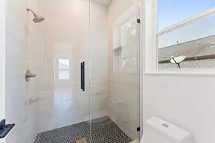 1106 Robbie St, Houston, TX 77009 - Photo 13