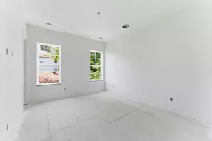 1106 Robbie St, Houston, TX 77009 - Photo 27