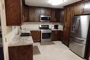 20926 Neelie Ct, Humble, TX 77338 - Photo 3