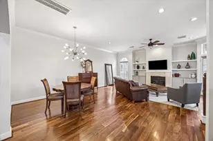 5610 Kiam St, Houston, TX 77007 - Photo 3