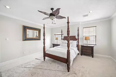 5610 Kiam Street #F, Houston, TX 77007 - Photo 9