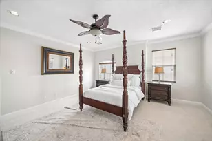 5610 Kiam St, Houston, TX 77007 - Photo 9