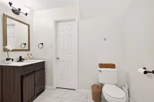 9909 Kingfisher Dr, Conroe, TX 77385 - Photo 13