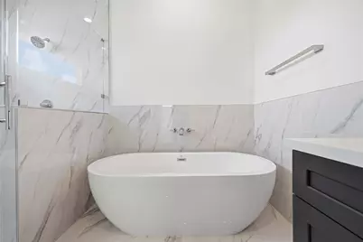 1110 Peden Street #B, Houston, TX 77006 - Photo 23