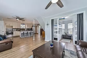 3917 3rd St, Galveston, TX 77554 - Photo 17