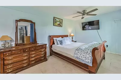 3917 3rd Street, Galveston, TX 77554 - Photo 33