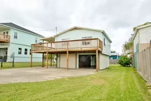1112 7th St, San Leon, TX 77539 - Photo 11
