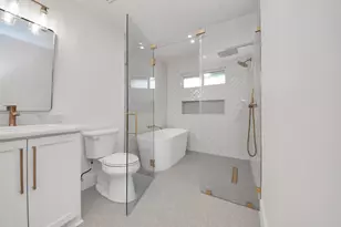 2318 Hialeah Dr, Houston, TX 77018 - Photo 27