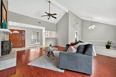 3415 W Creek Club Drive, Missouri City, TX 77459 - Photo 11