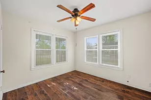 405 N College St, Weimar, TX 78962 - Photo 11