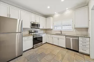 11711 Memorial Dr, Houston, TX 77024 - Photo 11