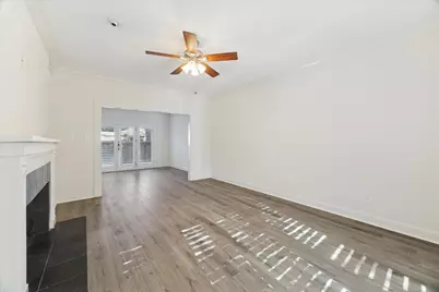 11711 Memorial Drive #549, Houston, TX 77024 - Photo 5