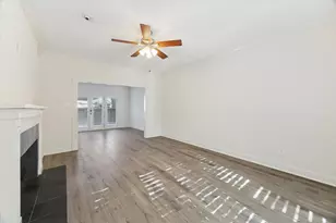 11711 Memorial Dr, Houston, TX 77024 - Photo 5