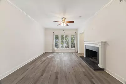 11711 Memorial Drive #549, Houston, TX 77024 - Photo 7