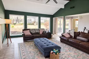 1325 Plantation Dr, Dickinson, TX 77539 - Photo 7