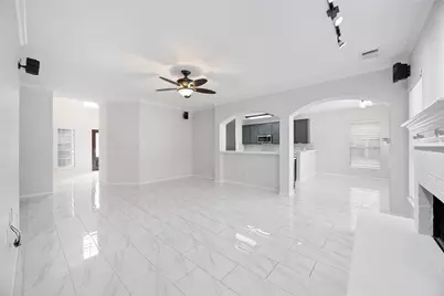 15 Finetta Lane, Alvin, TX 77511 - Photo 9