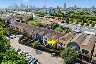 4648 Cornish St, Houston, TX 77007 - Photo 1