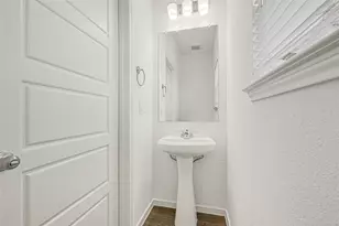 3210 Tranquility Ln, Baytown, TX 77521 - Photo 11