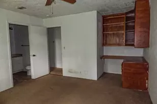 2240 Easley Cir, Huntsville, TX 77320 - Photo 13