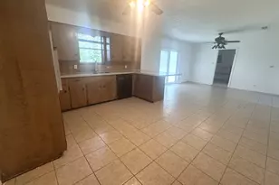 706 University Ave, Wharton, TX 77488 - Photo 9