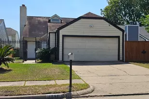 11841 Spring Grove Dr, Houston, TX 77099 - Photo 1