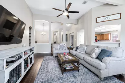 4959 Sentry Woods Lane, Pearland, TX 77584 - Photo 11