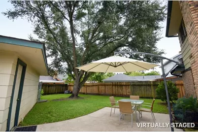 1806 Cedarwood Court, Sugar Land, TX 77498 - Photo 3