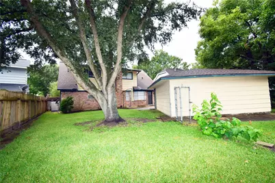 1806 Cedarwood Court, Sugar Land, TX 77498 - Photo 39