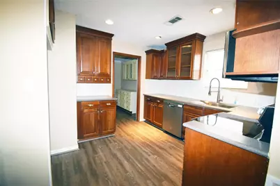 1806 Cedarwood Court, Sugar Land, TX 77498 - Photo 25