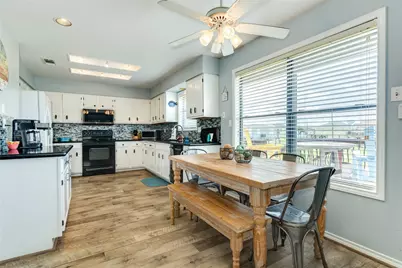 4107 Hardin Drive, Galveston, TX 77554 - Photo 29