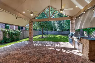 19 Dawson Woods Court, The Woodlands, TX 77354 - Photo 43