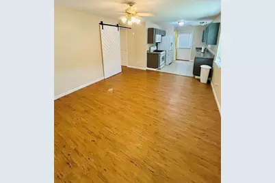 1025 14th Street, Dickinson, TX 77539 - Photo 5