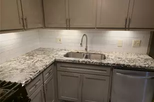 5203 Pensdale St, Houston, TX 77033 - Photo 17