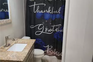 5203 Pensdale St, Houston, TX 77033 - Photo 5