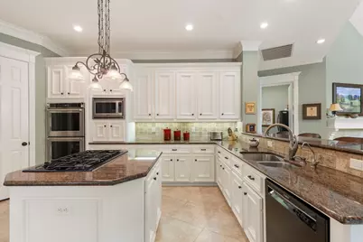 2 Snow Pond Place, The Woodlands, TX 77382 - Photo 17