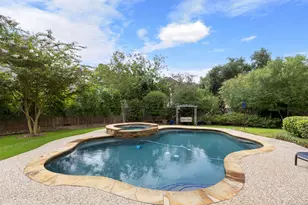 2 Snow Pond Pl, The Woodlands, TX 77382 - Photo 3
