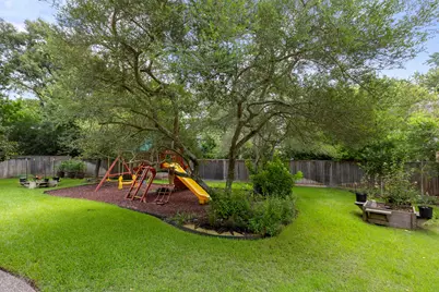 2 Snow Pond Place, The Woodlands, TX 77382 - Photo 5